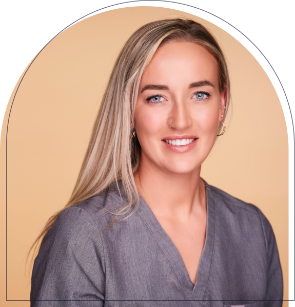 Portrait of Dr Megan Loughran